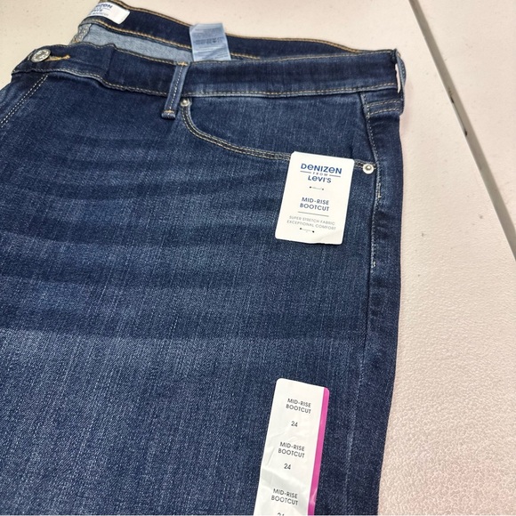 Denizen from Levi's | Dark Blue Straight Leg Jeans - Picture 2 of 6